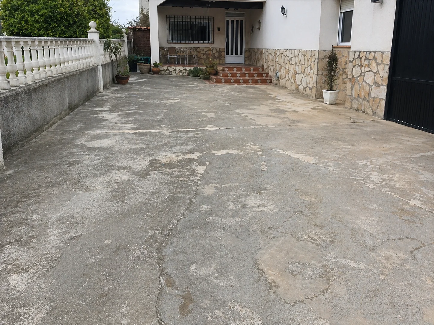 Pavimento de hormigón impreso — Antes